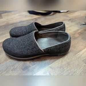 - Womens CHACO SLOAN Blue Steel Wool Slip on Shoes Size 10